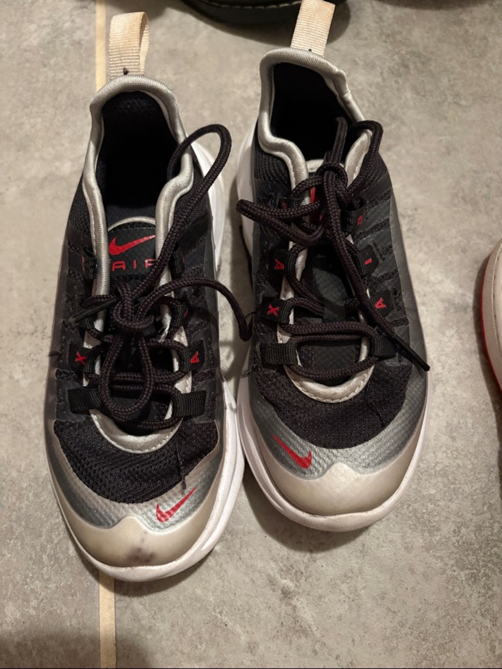 Kids shoes
